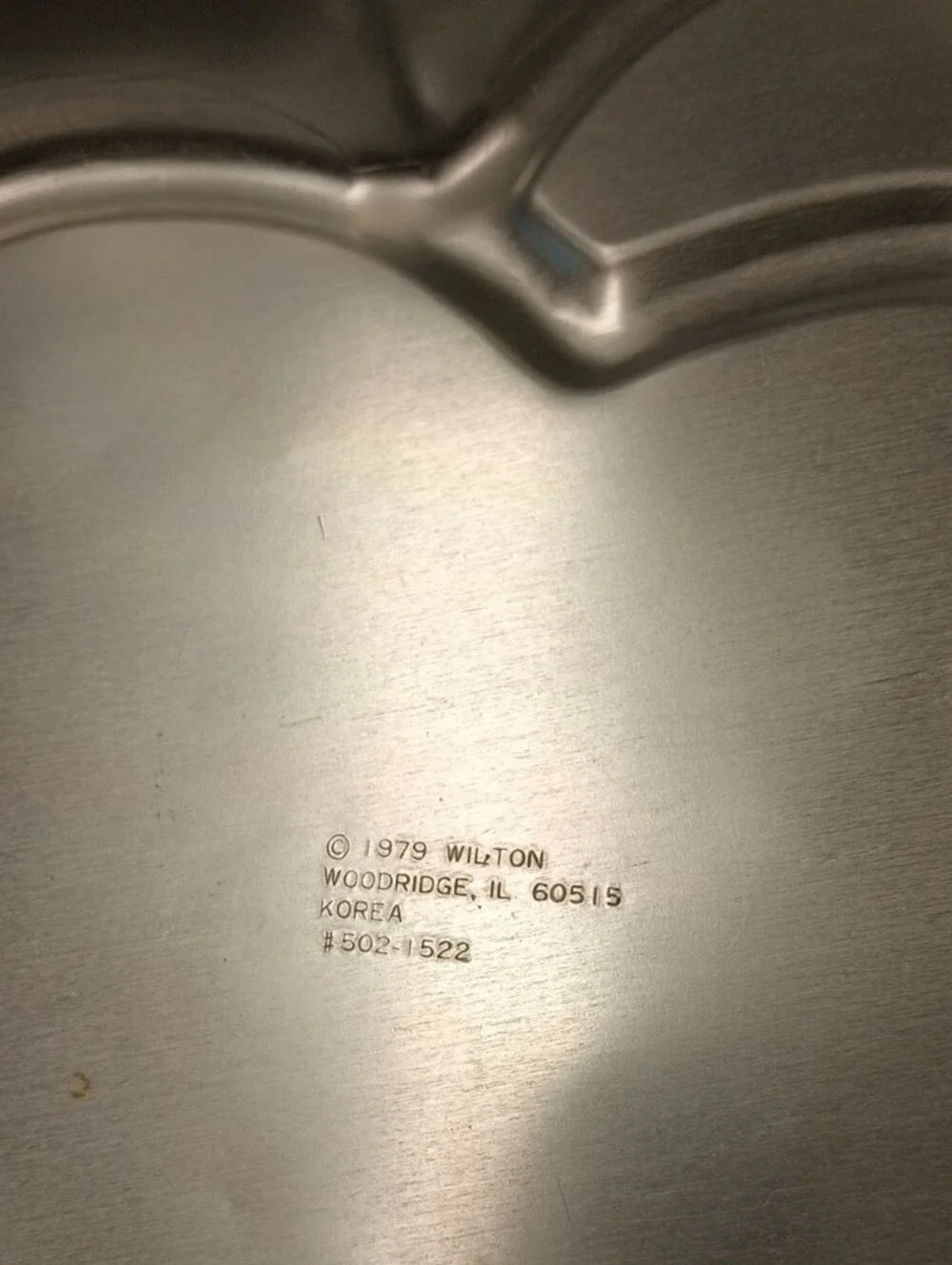 Wilton Vintage Silver Heart-Shaped Cake Pan